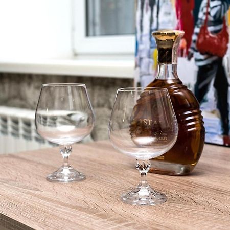 Центр Однокомнатная Просторная Квартира Улица Екатериниская オデッサ エクステリア 写真